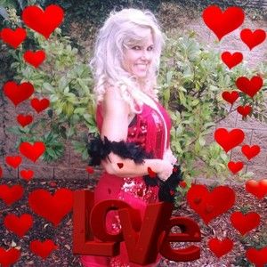 Meet your Posher, Corinne